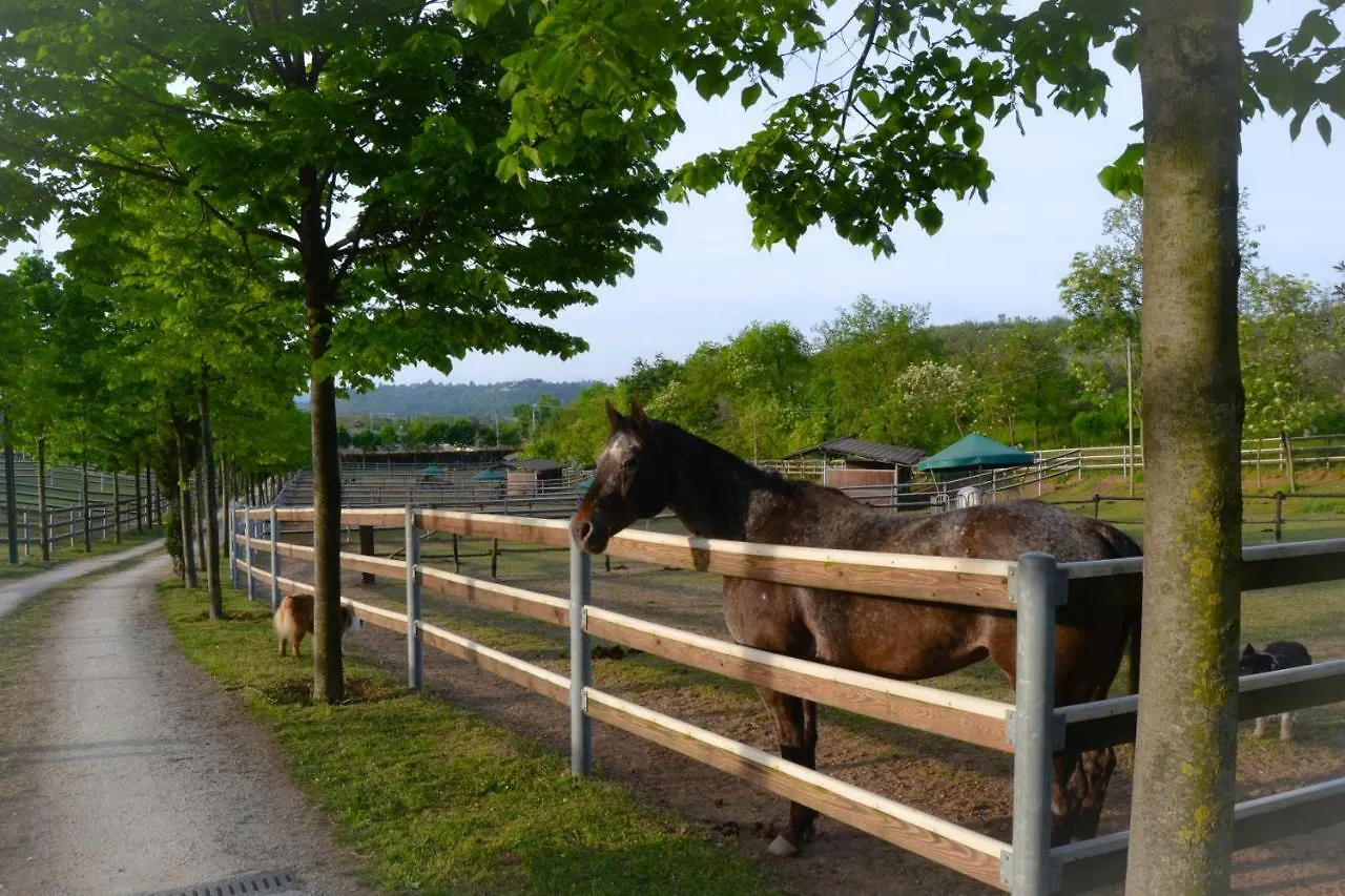 Farm stay Pietra Cavalla - Ranch & Resort Polpenazze del Garda Italy