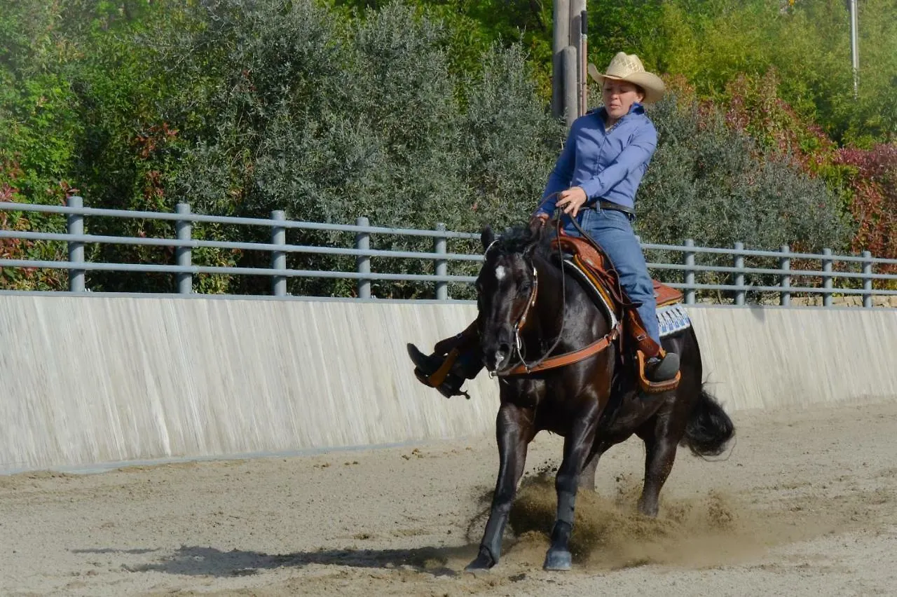Farm stay Pietra Cavalla - Ranch & Resort Polpenazze del Garda