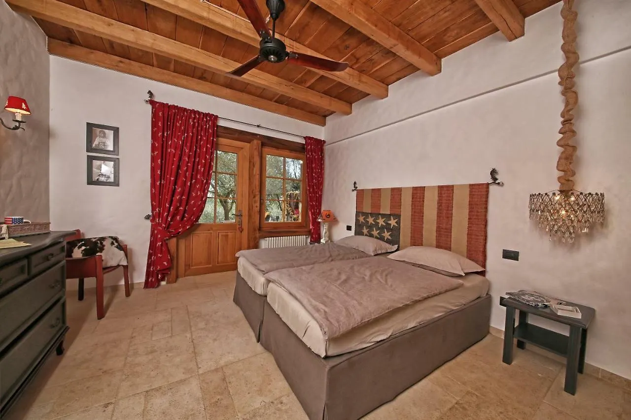 Farm stay Pietra Cavalla - Ranch & Resort Polpenazze del Garda Italy